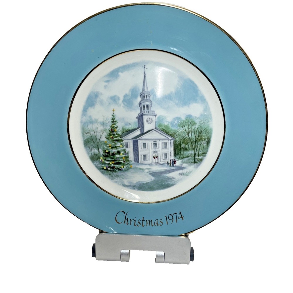 Avon Christmas Plate 1974 Country Church Second Edition Enoch Wedgwood Collectib